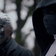 Sister Night es una de las protagonistas de la serie. Una policía que oculta su rostro para evitar que los criminales ataquen a sus seres queridos.